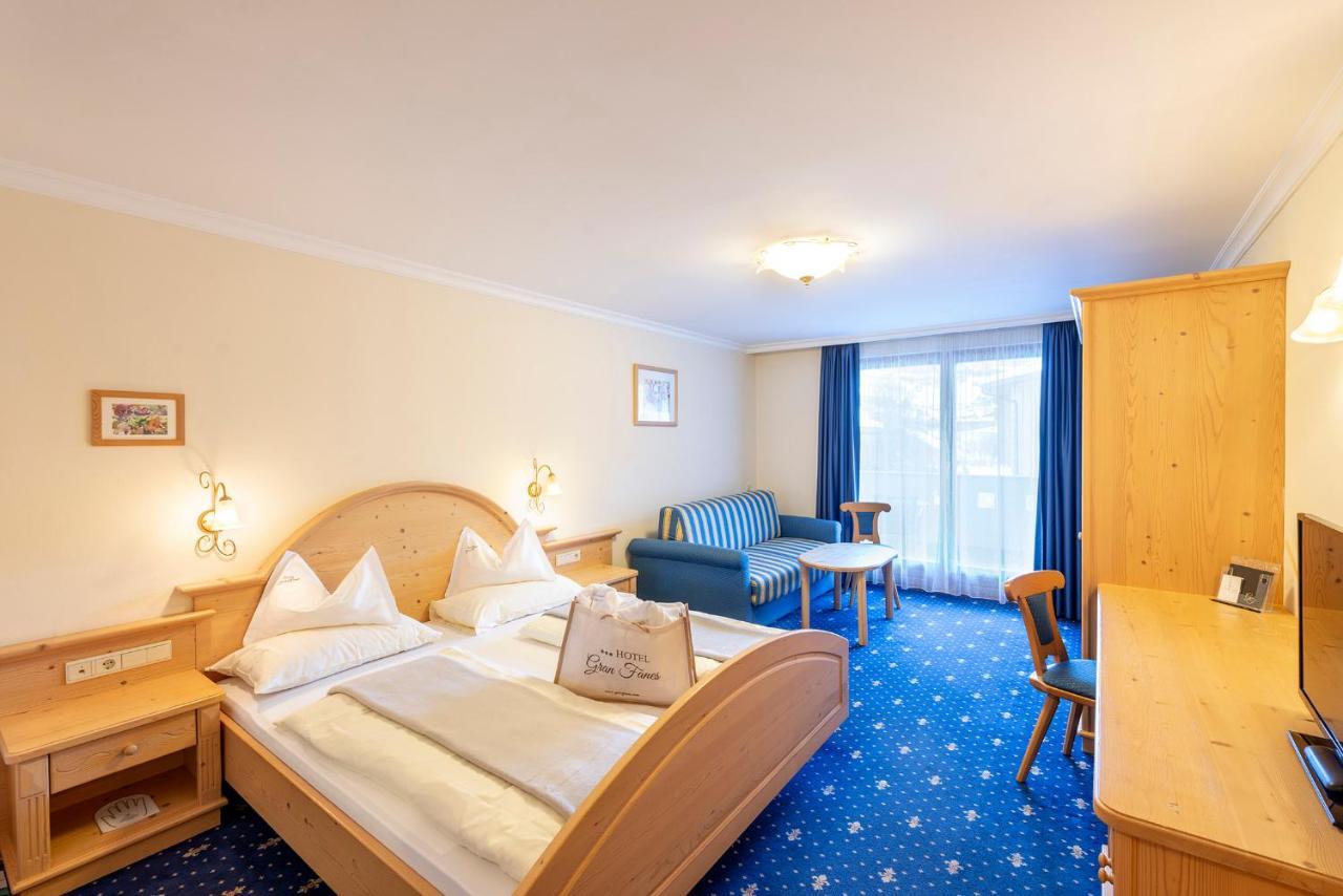Hotel Gran Fanes Корвара-ін-Бадія Екстер'єр фото