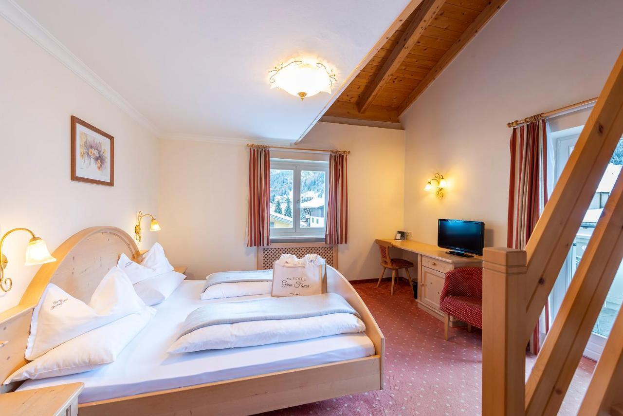 Hotel Gran Fanes Корвара-ін-Бадія Екстер'єр фото